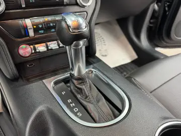 FORD Mustang 2.3 Eco Aut Fastback Sitzhz Carply Tot.W