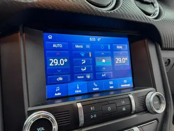 FORD Mustang 2.3 Eco Aut Fastback Sitzhz Carply Tot.W