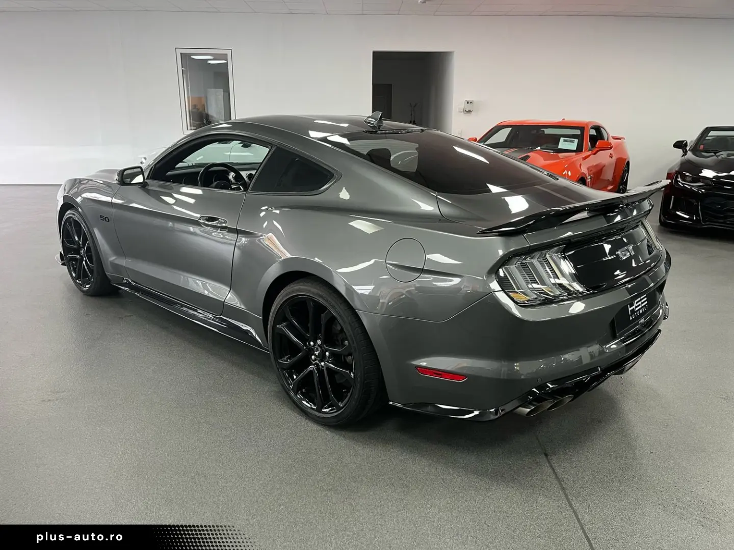 FORD Mustang GT 5 0l V8  LEDER   AUTOMATIK