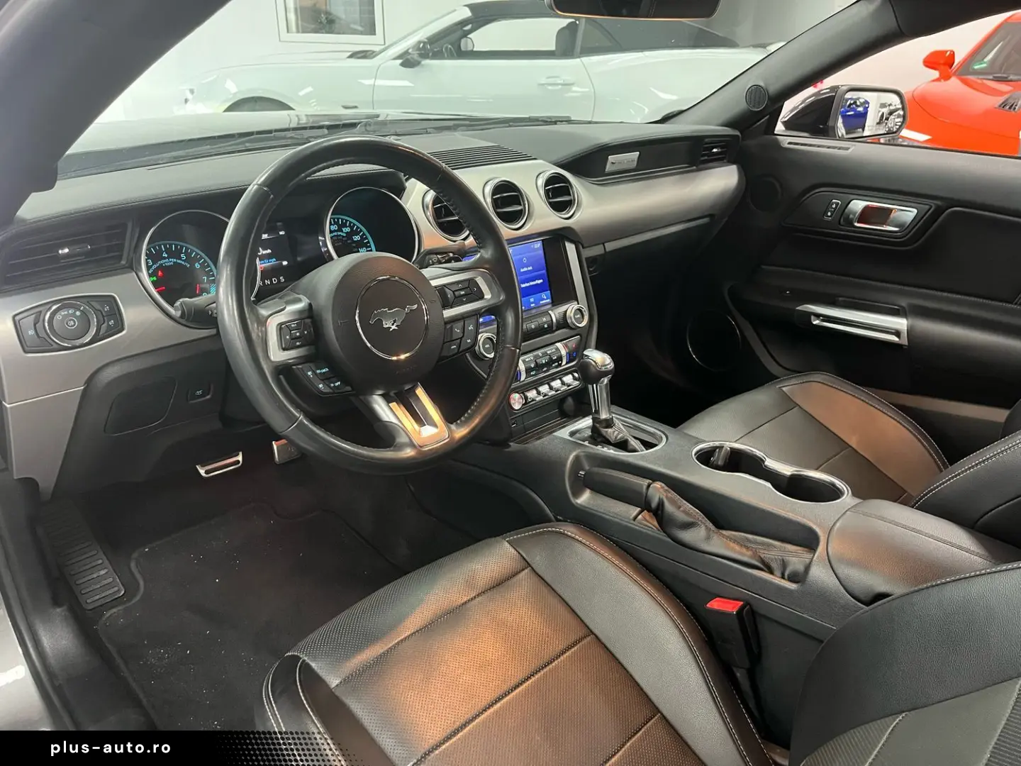 FORD Mustang GT 5 0l V8  LEDER   AUTOMATIK