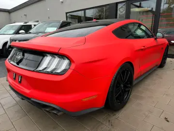 FORD Mustang 5.0 Ti-VCT V8 Fastback GT
