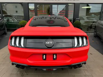 FORD Mustang 5.0 Ti-VCT V8 Fastback GT