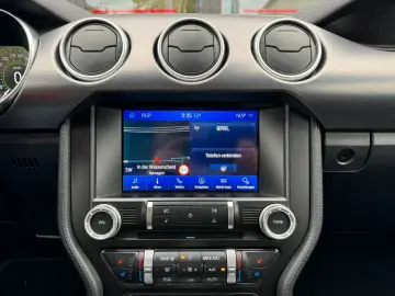 FORD Mustang 5.0 Ti-VCT V8 Fastback GT