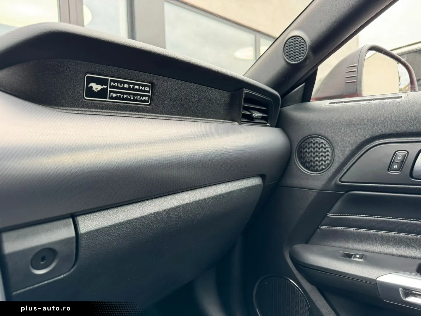 FORD Mustang 5.0 Ti-VCT V8 Fastback GT