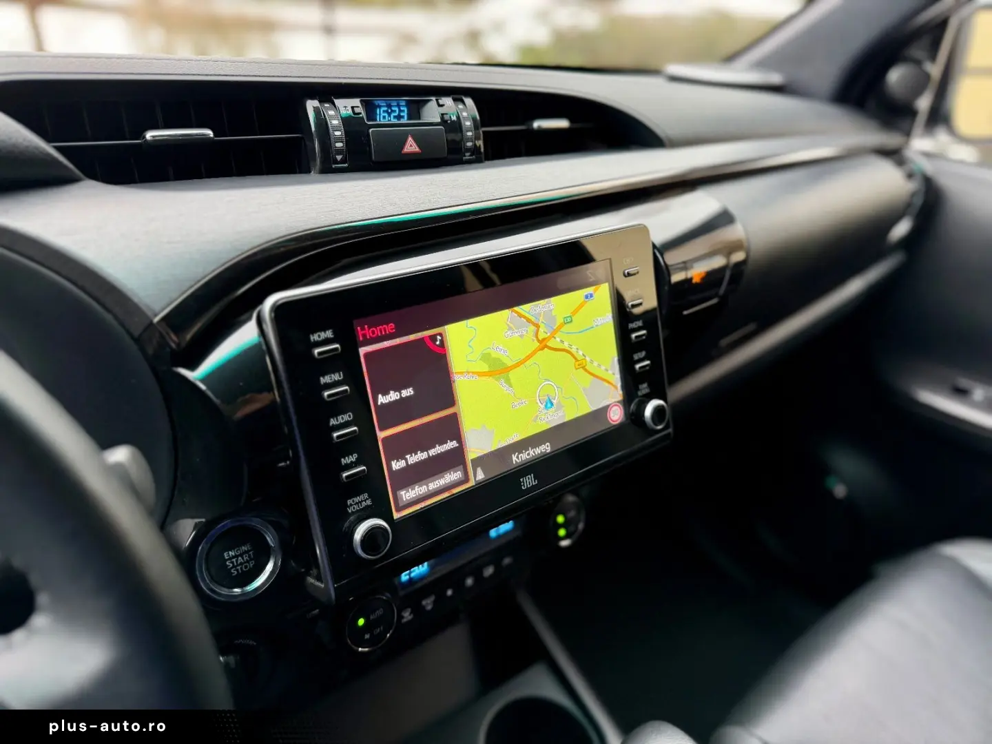 TOYOTA Hilux 2.8 D-4D 4Wd Invincible JBL AHK Rollo Büge