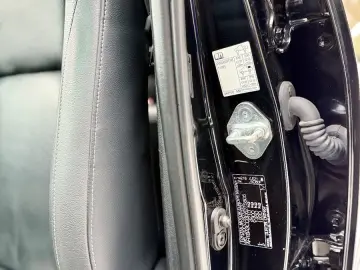 TOYOTA Hilux 2.8 D-4D 4Wd Invincible JBL AHK Rollo Büge