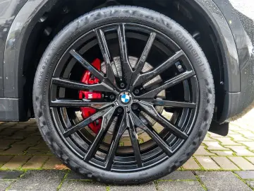 BMW X6 xDrive30d M Sport HUD RFK NAVI Standh. LED