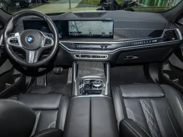 BMW X6 xDrive30d M Sport HUD RFK NAVI Standh. LED