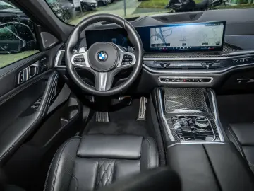 BMW X6 xDrive30d M Sport HUD RFK NAVI Standh. LED