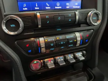 FORD MUSTANG GT FASTBACK MAGNE RIDE LED NAVI  PPS KAM