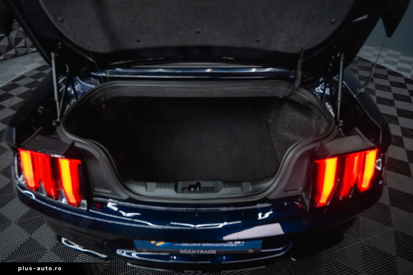 FORD Mustang Shelby GT 500 5.0 V8 PREMIUM Perf.  ACC