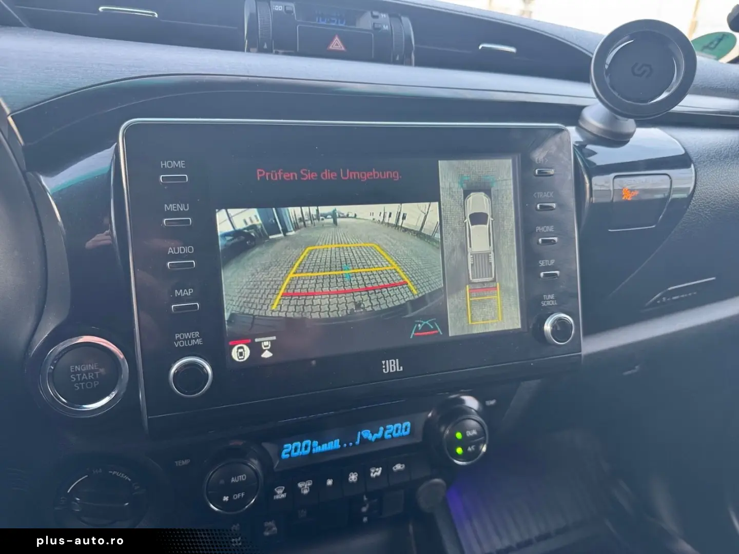 TOYOTA Hilux Double Cab Invincible 4x4 RFK AHK