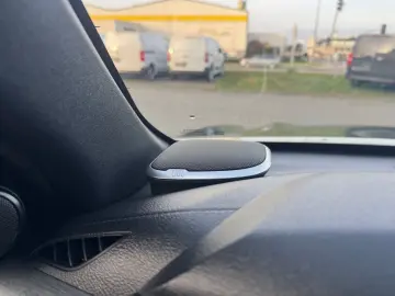 TOYOTA Hilux Double Cab Invincible 4x4 RFK AHK