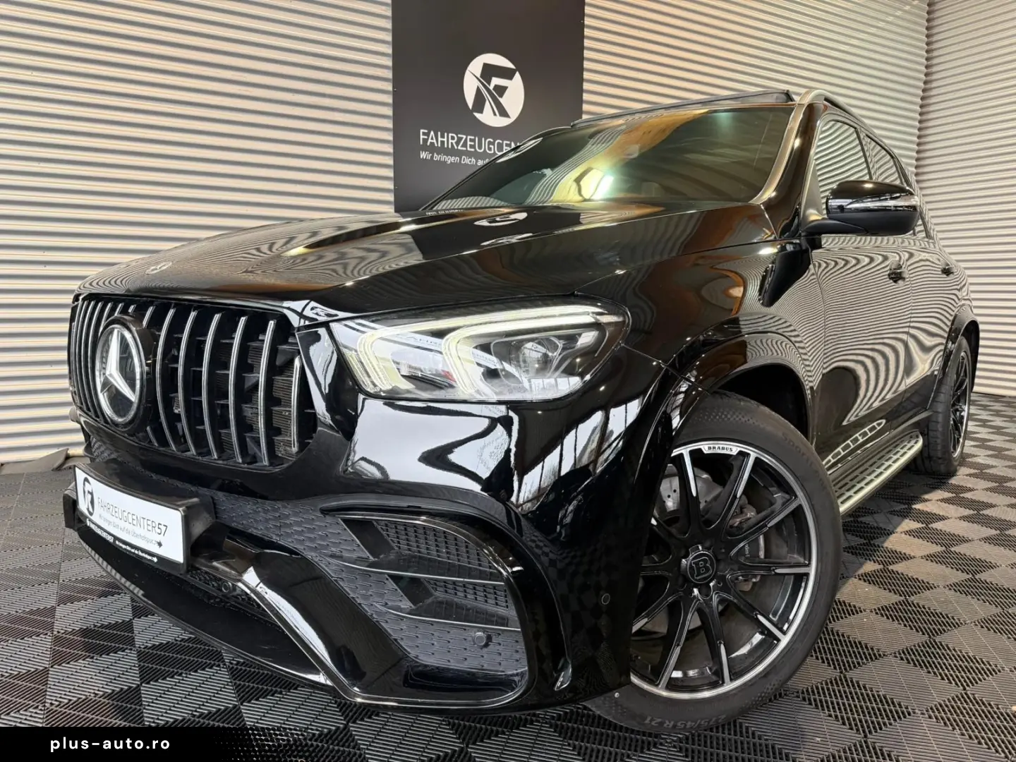 MERCEDES-BENZ GLE 450 4MATIC AMG Line PANO CARPLAY RFK LED