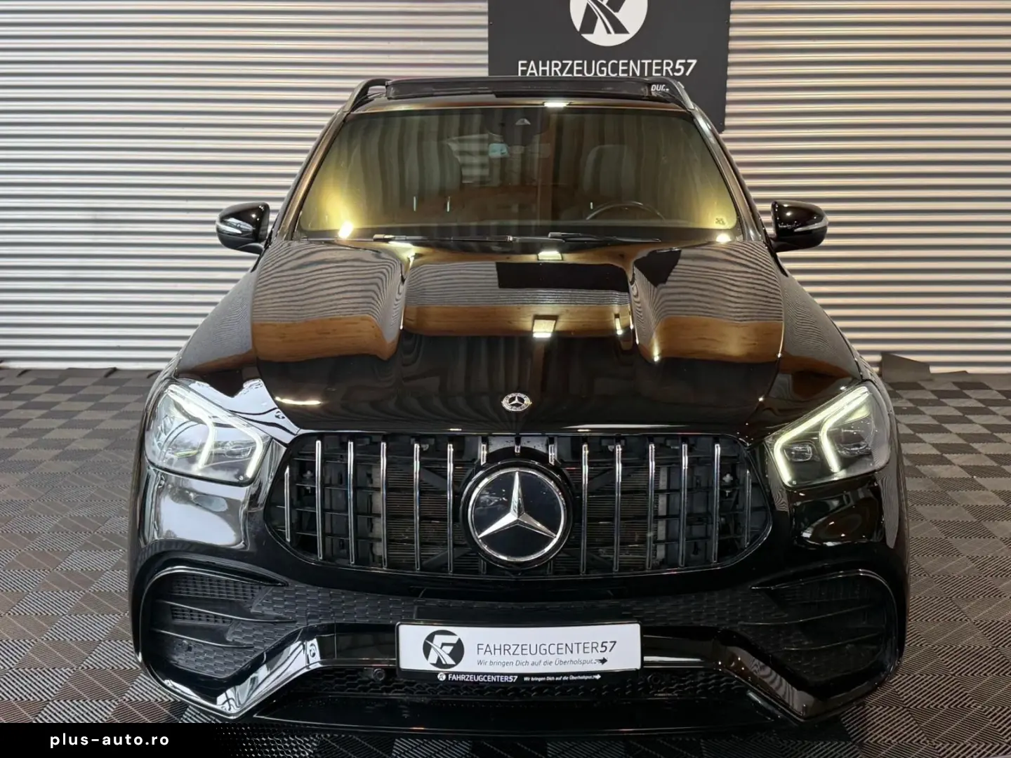 MERCEDES-BENZ GLE 450 4MATIC AMG Line PANO CARPLAY RFK LED