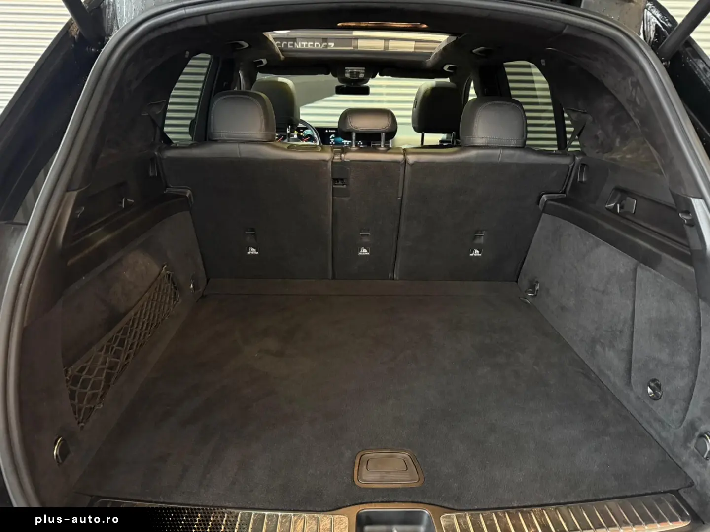 MERCEDES-BENZ GLE 450 4MATIC AMG Line PANO CARPLAY RFK LED