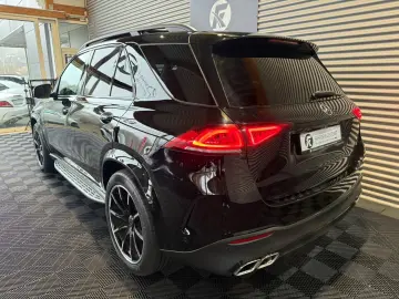 MERCEDES-BENZ GLE 450 4MATIC AMG Line PANO CARPLAY RFK LED