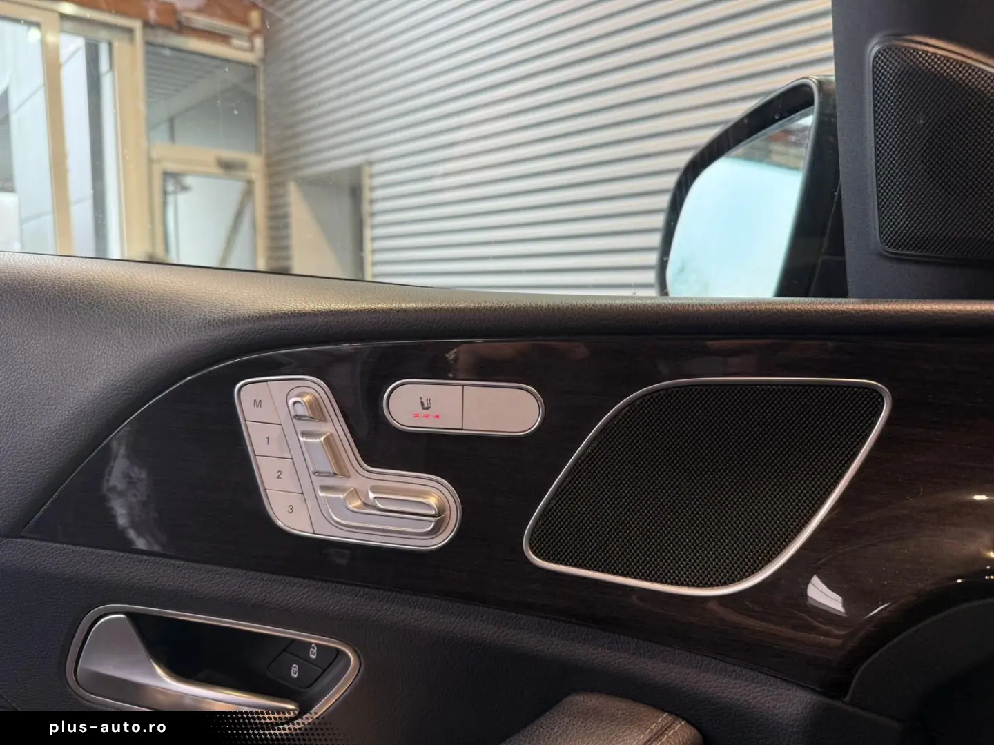 MERCEDES-BENZ GLE 450 4MATIC AMG Line PANO CARPLAY RFK LED