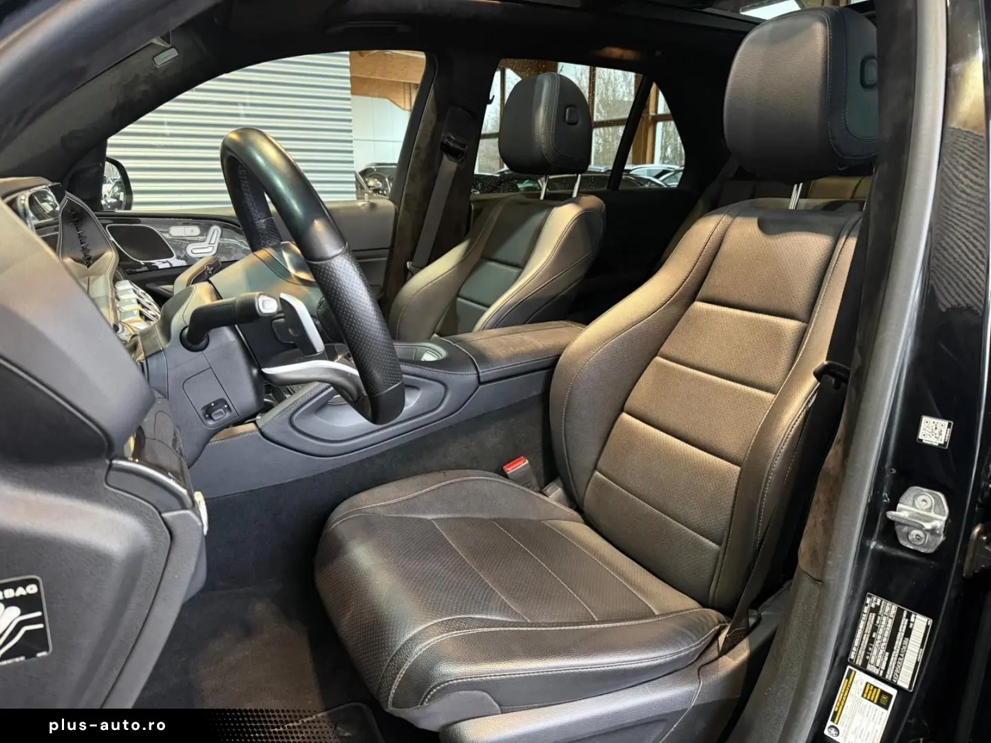 MERCEDES-BENZ GLE 450 4MATIC AMG Line PANO CARPLAY RFK LED