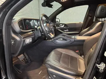 MERCEDES-BENZ GLE 450 4MATIC AMG Line PANO CARPLAY RFK LED