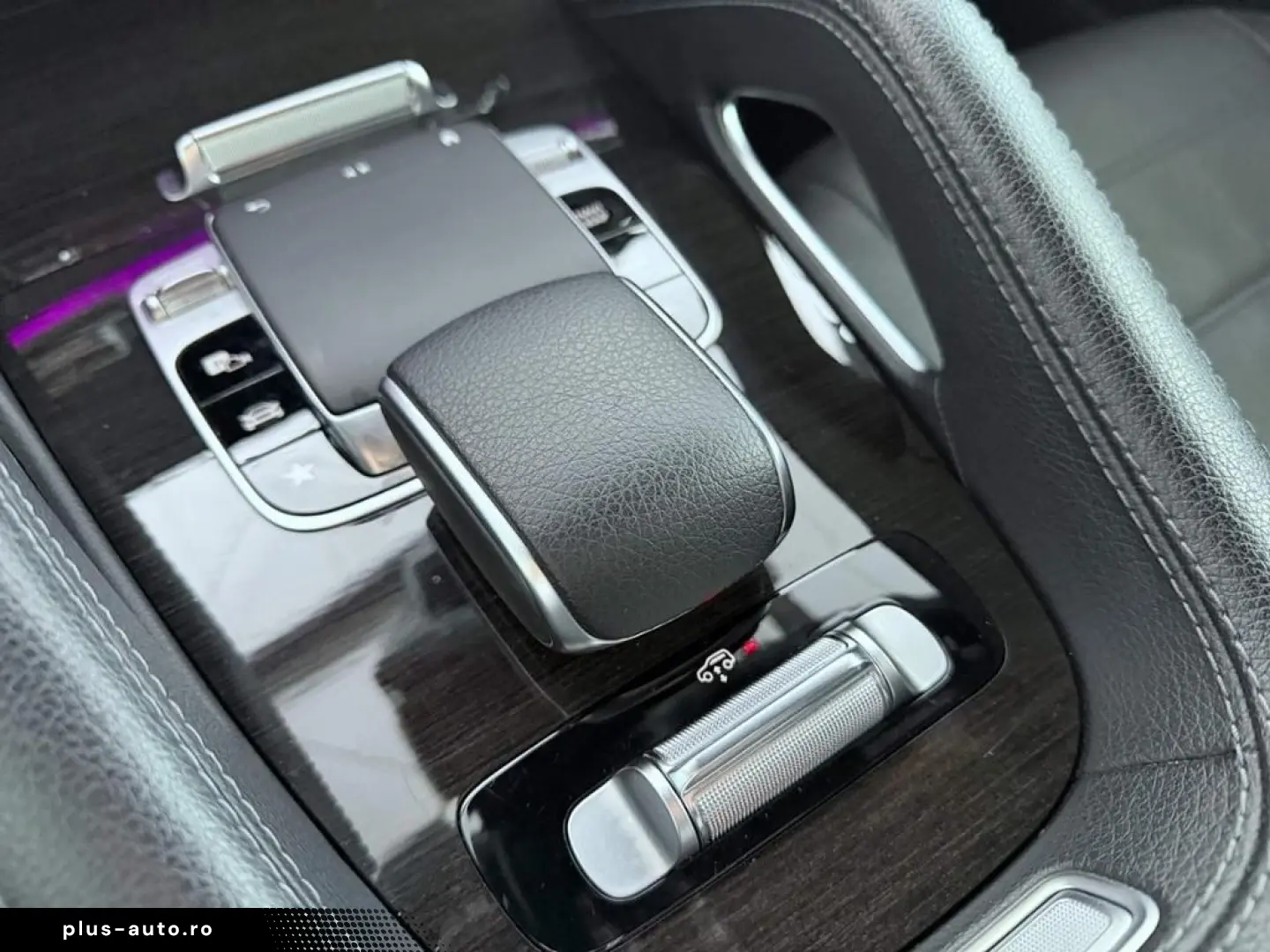 MERCEDES-BENZ GLE 450 4M AMG  Night  7-Sitzer AIRMAT&hellip;