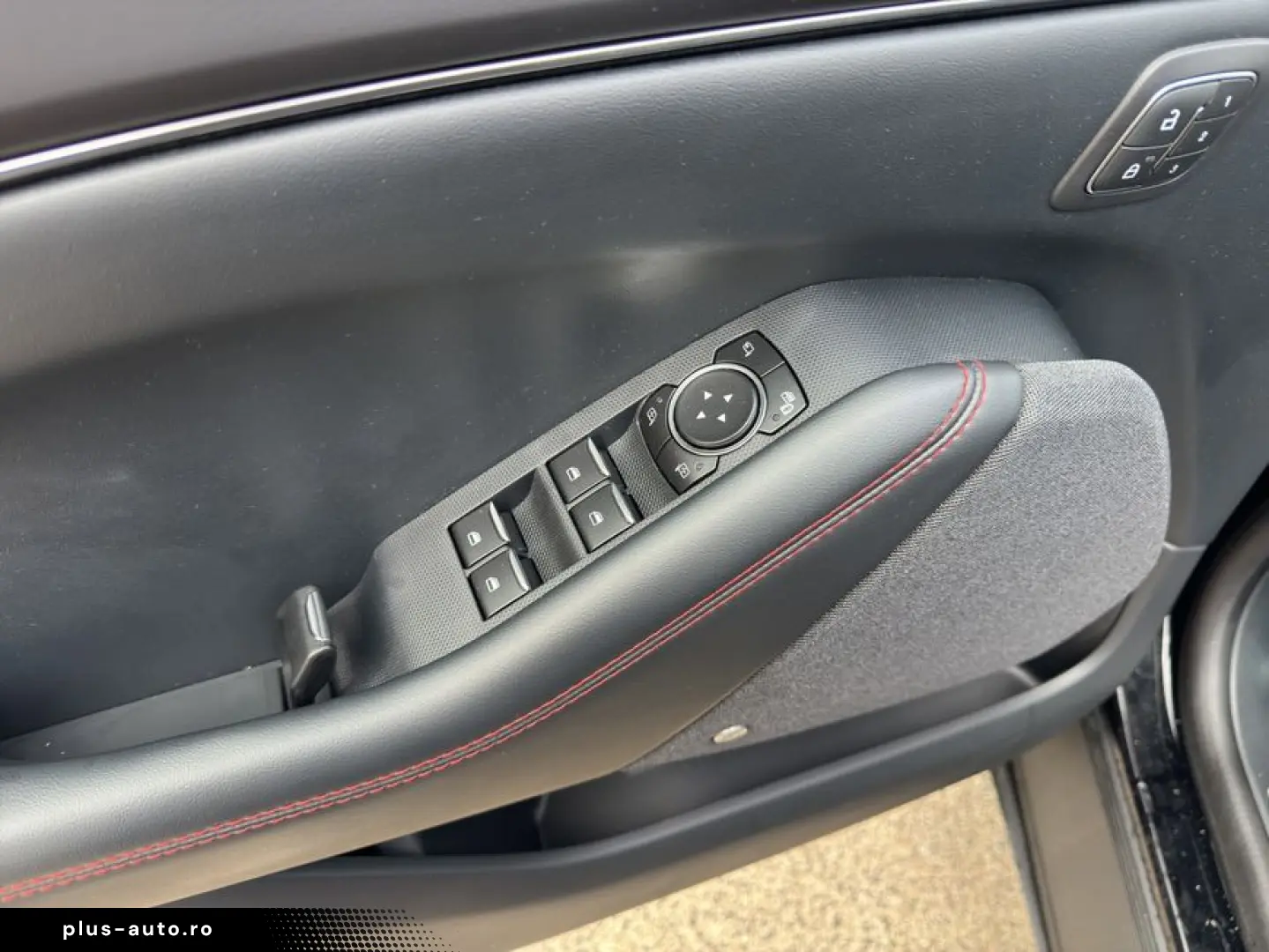 FORD Mustang Mach-E AWD 75 7 kWh Batterie