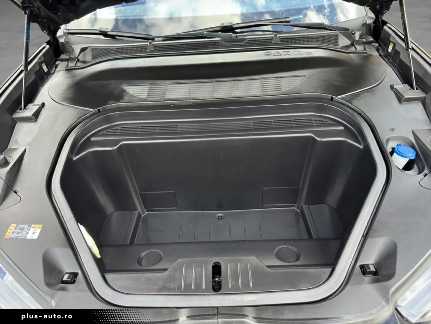 FORD Mustang Mach-E AWD 75 7 kWh Batterie