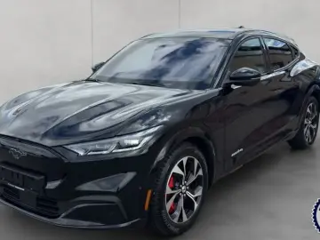 FORD Mustang Mach-E AWD 75 7 kWh Batterie