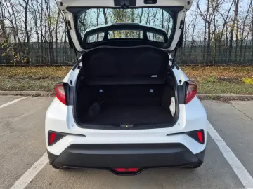 Toyota C-HR 1.8 HSD 122 CP 4x2 CVT Core