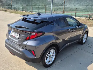 Toyota C-HR 1.8 HSD 122 CP 4x2 CVT Core
