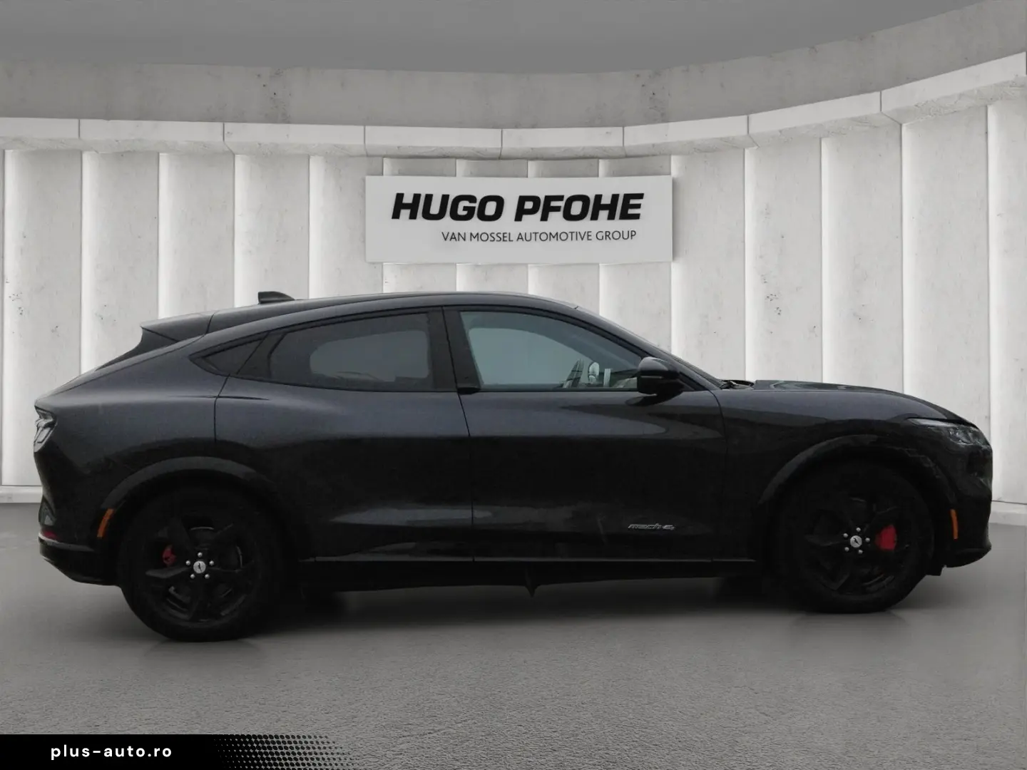 FORD Mustang Mach-E AWD