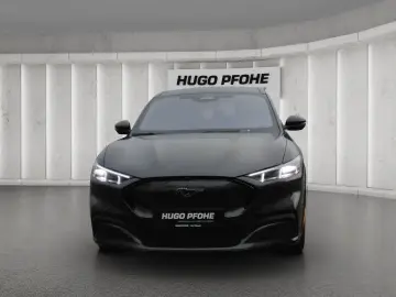 FORD Mustang Mach-E AWD