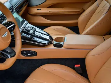 ASTON MARTIN NG V8 Vantage Coupé