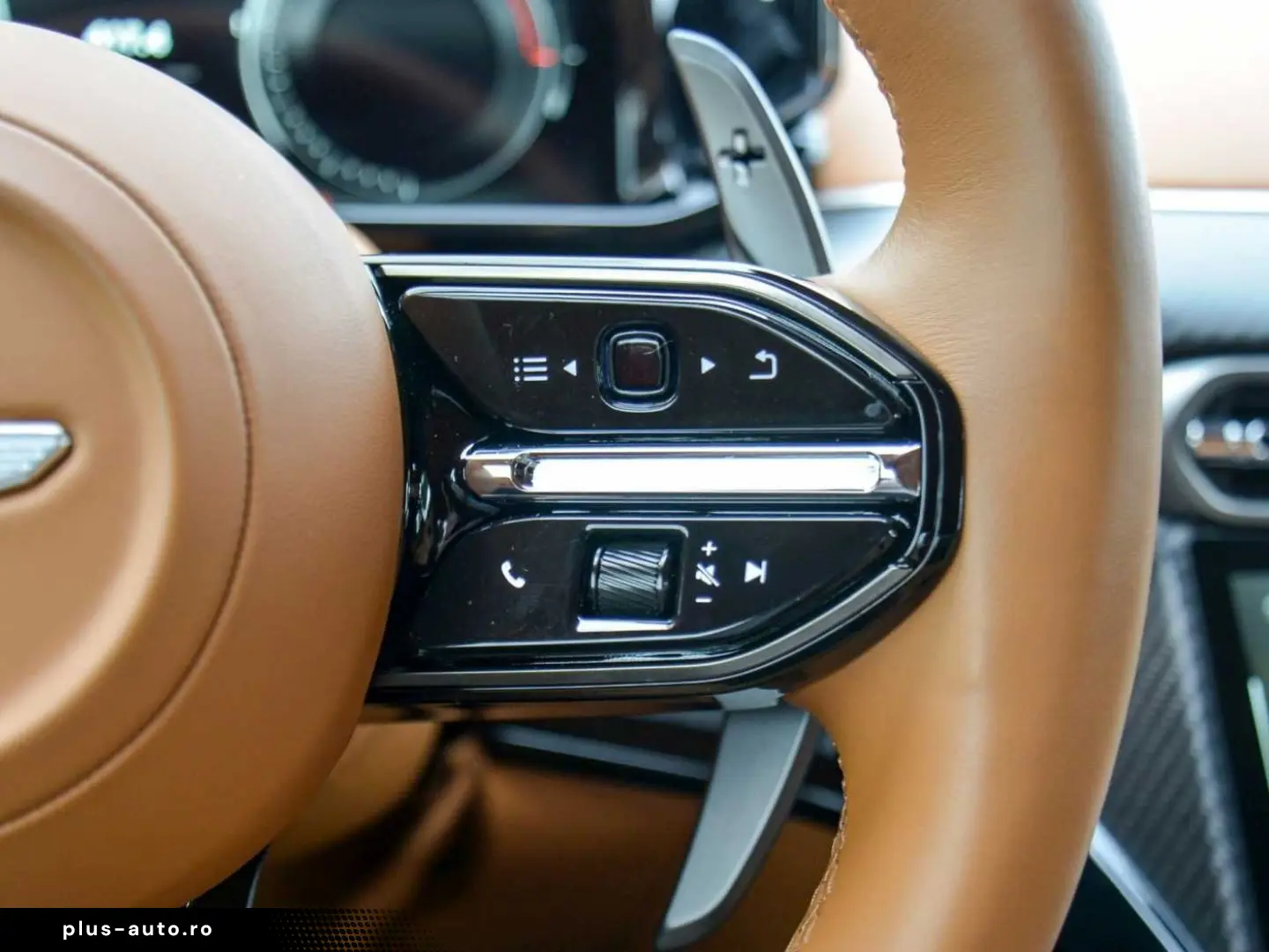 ASTON MARTIN NG V8 Vantage Coupé