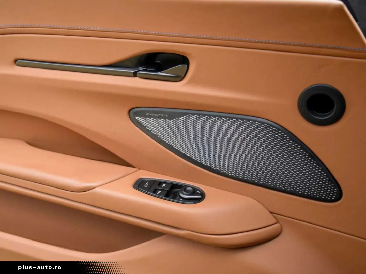 ASTON MARTIN NG V8 Vantage Coupé