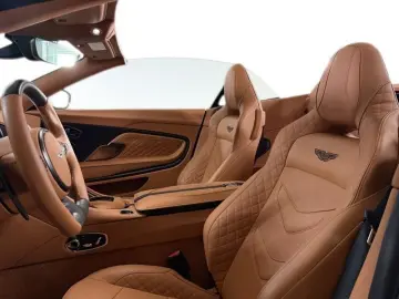 ASTON MARTIN DBS 770 Ultimate Volante 5.2 V12 1 of 199