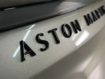 ASTON MARTIN DBS 770 Ultimate Volante 5.2 V12 1 of 199