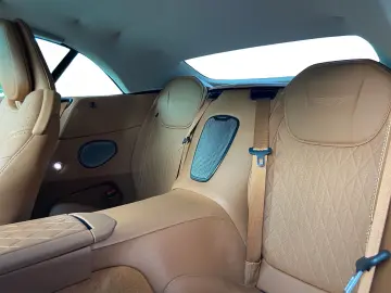 ASTON MARTIN DB12 4.0 V8 Volante