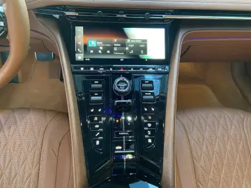 ASTON MARTIN DB12 4.0 V8 Volante