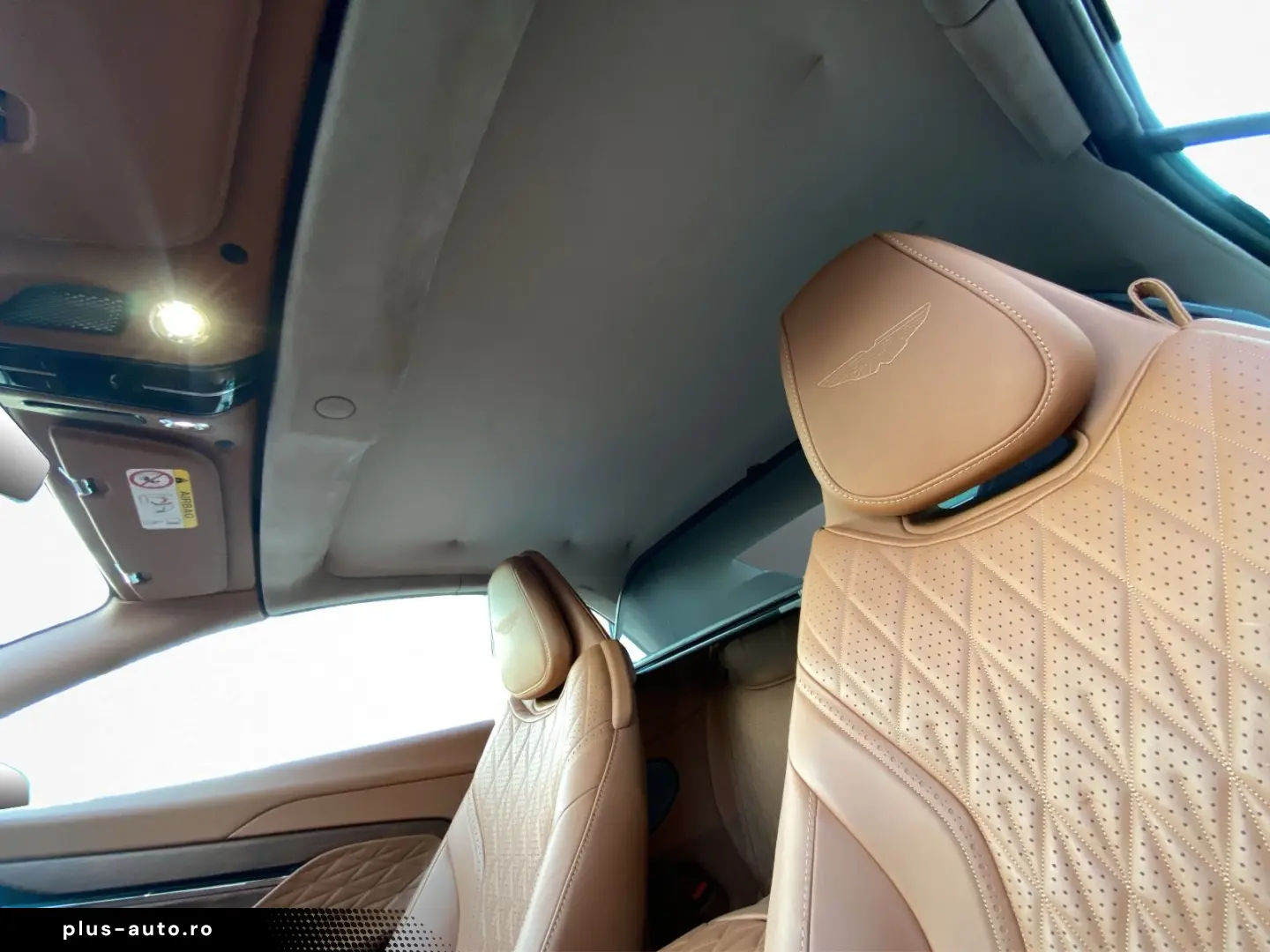 ASTON MARTIN DB12 4.0 V8 Volante