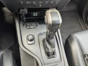 FORD Ranger Limited Doppelkabine 4x4 Hardtop