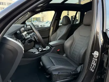 BMW X3 xD 20 i M Sport Laser Pano AHK HuD h k StHzg