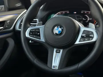 BMW X3 xD 20 i M Sport Laser Pano AHK HuD h k StHzg