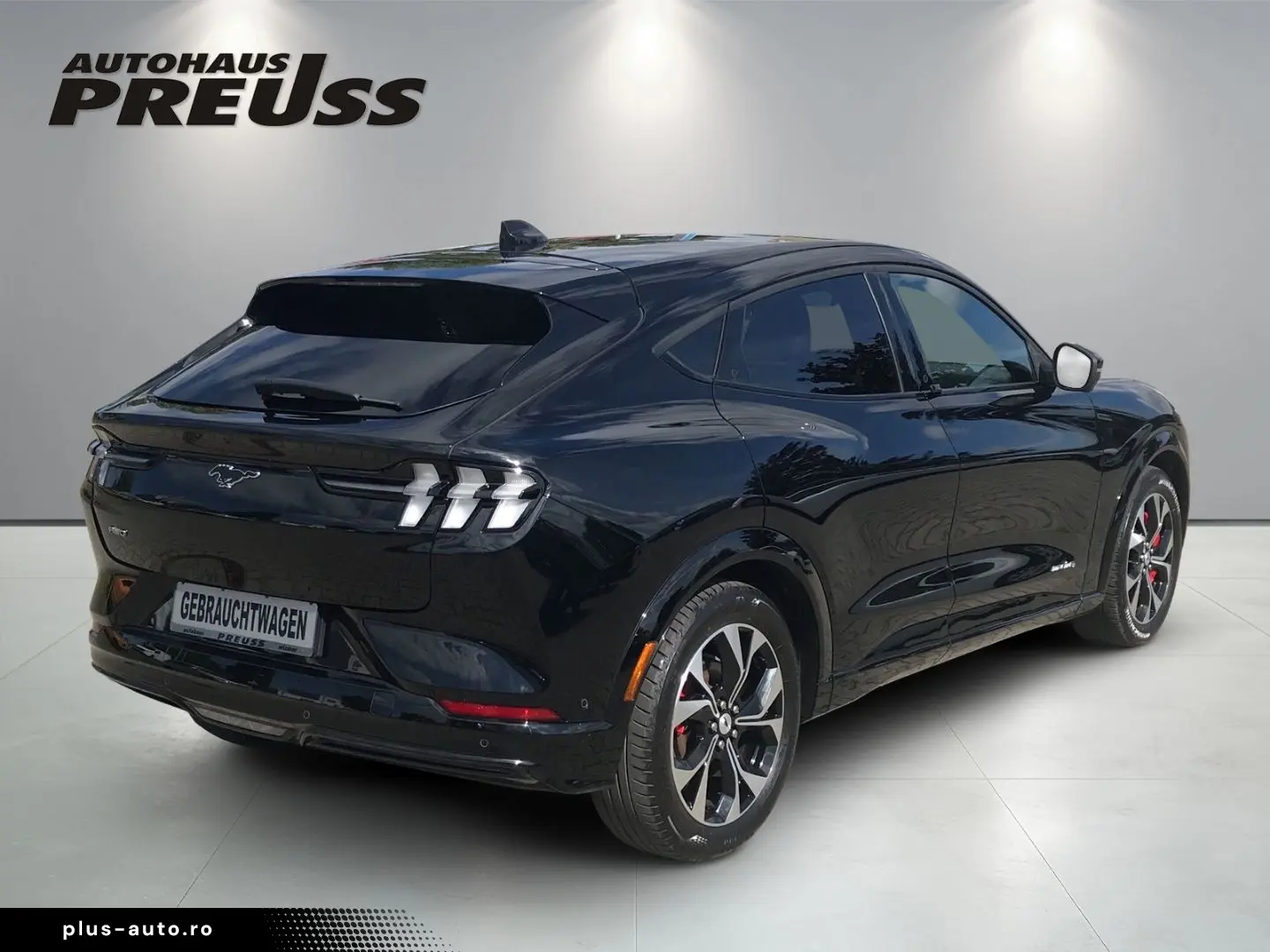 FORD Mustang MACH-E Basis AWD