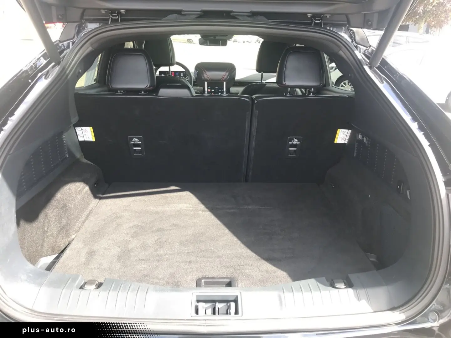 FORD Mustang MACH-E Basis AWD