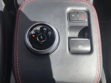 FORD Mustang MACH-E Basis AWD