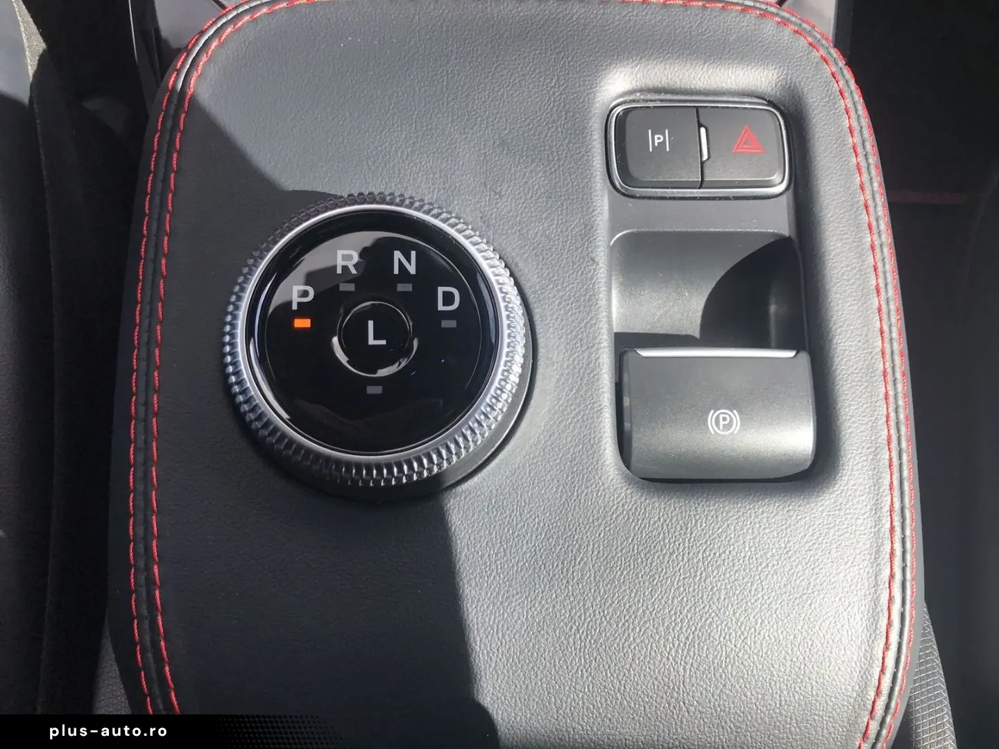 FORD Mustang MACH-E Basis AWD