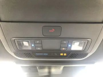 FORD Mustang MACH-E Basis AWD