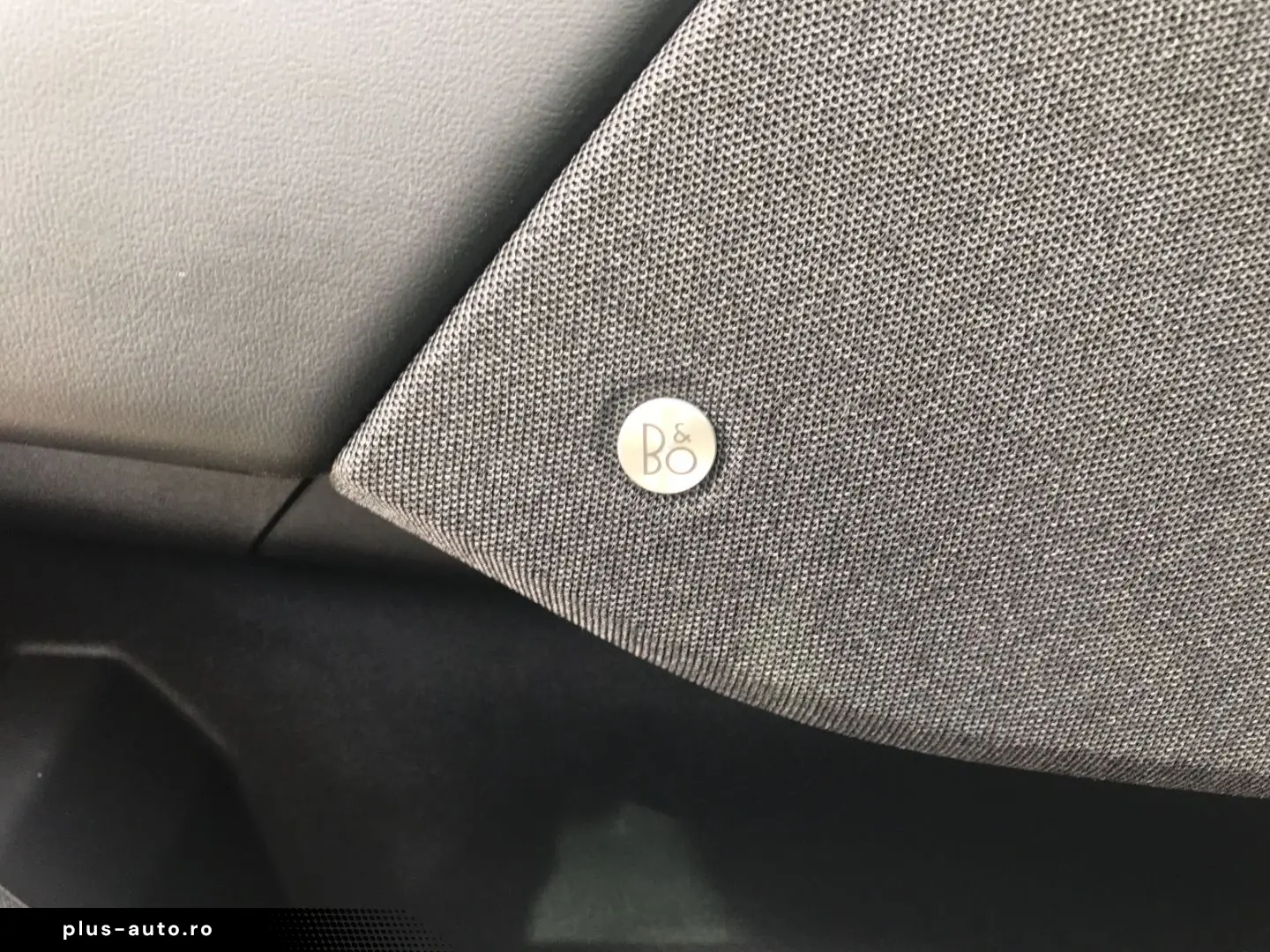 FORD Mustang MACH-E Basis AWD