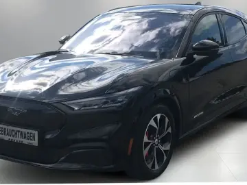 FORD Mustang MACH-E Basis AWD